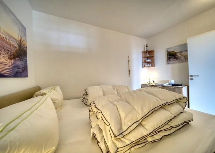 - Haus F, App 0f0606 Appartement *